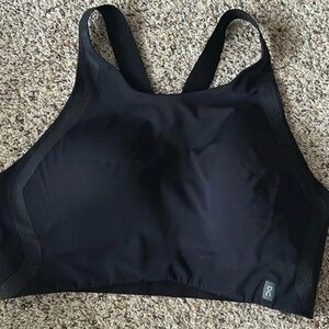On Cloud Sports Bra